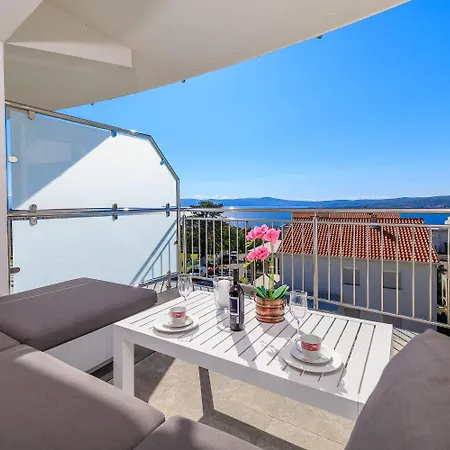 Romantisches Studio-apartment Mit Atemberaubenden Meerblick דירה