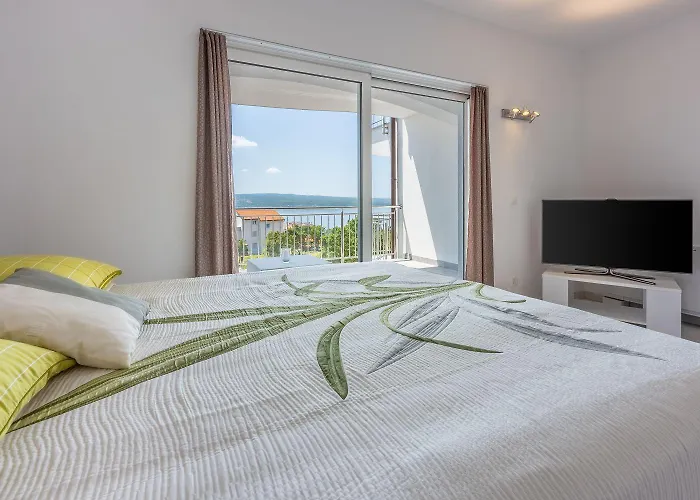 Romantisches Studio-apartment Mit Atemberaubenden Meerblick