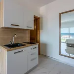 Romantisches Studio-apartment Mit Atemberaubenden Meerblick Apartman