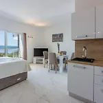 Apartman Romantisches Studio-apartment Mit Atemberaubenden Meerblick Crikvenica