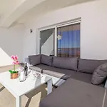 Romantisches Studio-apartment Mit Atemberaubenden Meerblick Apartman