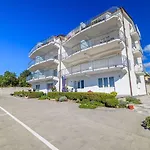 Romantisches Studio-apartment Mit Atemberaubenden Meerblick * Crikvenica