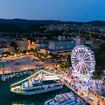 Apartman Romantisches Studio-apartment Mit Atemberaubenden Meerblick *