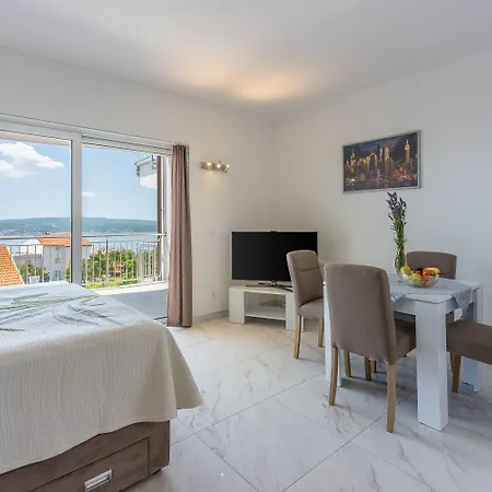 Romantisches Studio-apartment Mit Atemberaubenden Meerblick *