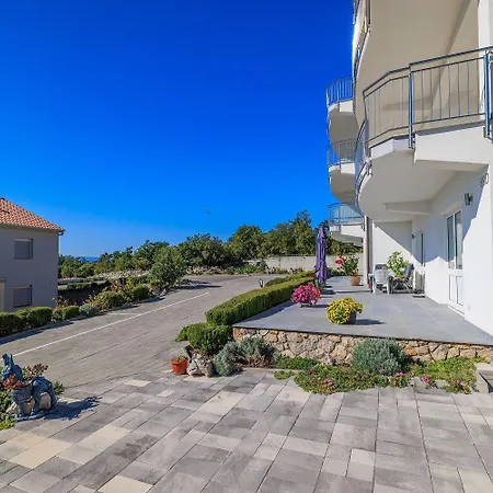 Romantisches Studio-apartment Mit Atemberaubenden Meerblick Crikvenica