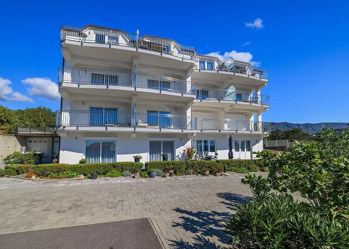 Romantisches Studio-apartment Mit Atemberaubenden Meerblick